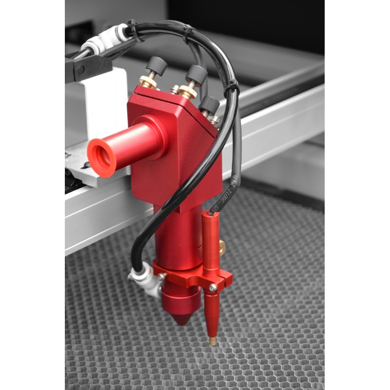 CO2-Laserschneid- und Graviermaschine CORMAK LC9060D