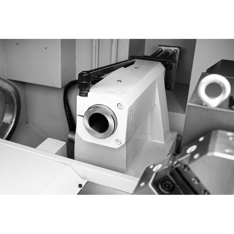CNC-Drehmaschine CORMAK 500x1000 mit manuellem Futter und Steuerung SIEMENS SINUMERIK