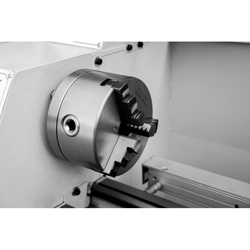 Dreh-Fräsmaschine CORMAK TYTAN Center 750 Vario DRO