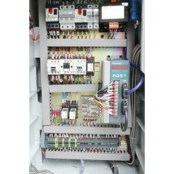 UNIVERSALE FRÄSMASCHINE UWF 110 SERVO