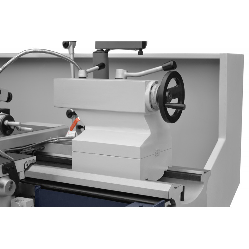 Konventionelle Universaldrehmaschine CORMAK 500 x 1500/65 + Drehmeißel + mitlaufende Spitze