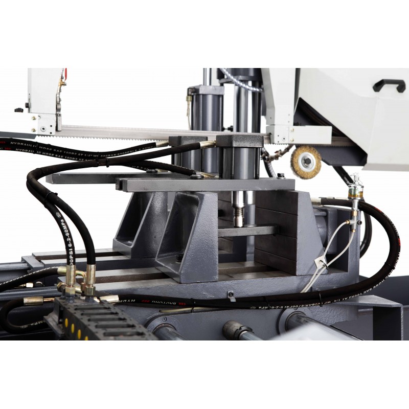 Automatische Doppelsäulen-Gehrungsbandsäge für Metall CORMAK HR600SA