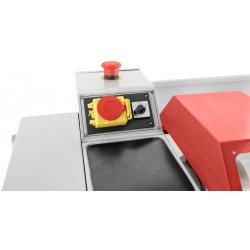 Konventionelle Universaldrehmaschine CORMAK TYTAN 250x750 PRO 400V mit Untergestell
