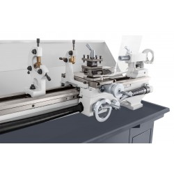 Konventionelle Universaldrehmaschine CORMAK TYTAN 250x750 PRO 400V mit Untergestell