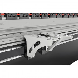 Hydraulische Abkantpresse CORMAK CNC SERVO ELITE 200×6000 DA-53TX