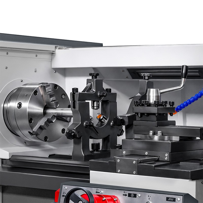 Konventionelle Drehmaschine CORMAK EASY NC 500x1000