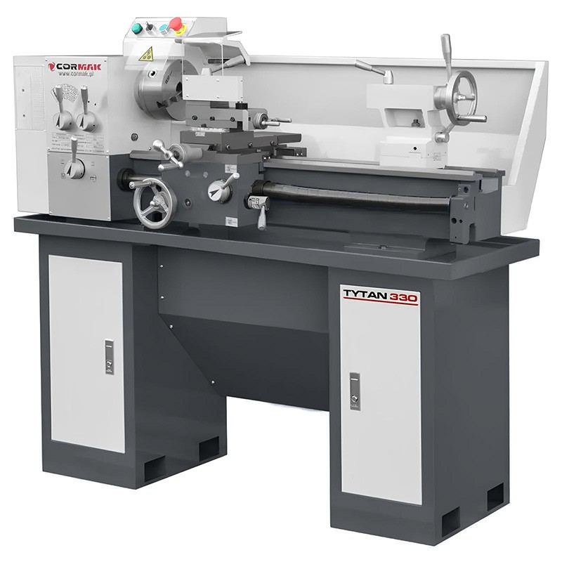 Konventionelle Universaldrehmaschine CORMAK 330 x 700 230V mit Untergestell + Drehmeißelsatz | Hersteller CORMAK