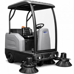 Aufsitzkehrmaschine CORMAK ZP13000 mit Sprühsystem | CORMAK