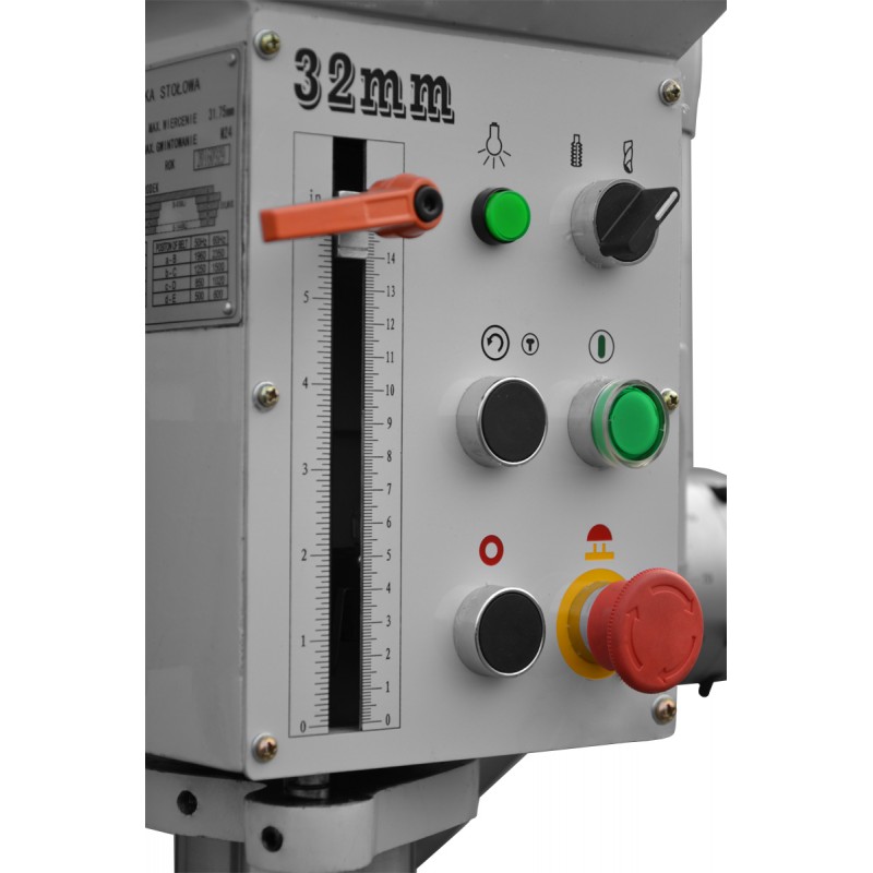 Säulenbohrmaschine CORMAK WS32BGP mit automatischem Vorschub und Kühlung