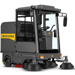 Industrie-Aufsitzkehrmaschine CORMAK ZP15000 mit Kabine und Sprühsystem bis 13.750m²/h