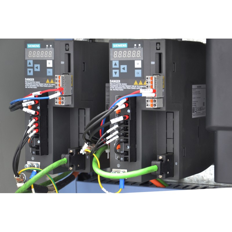 CNC-Drehmaschine CORMAK 360x750 mit angetriebenen Werkzeugen