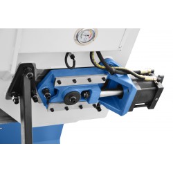 Automatische Doppelsäulen-Horizontalbandsäge für Metall CORMAK C33